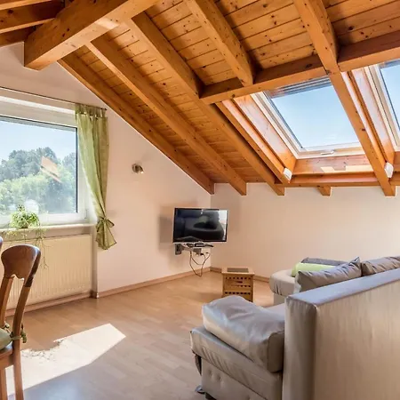 Ferienwohnung Hauberg * Sipplingen